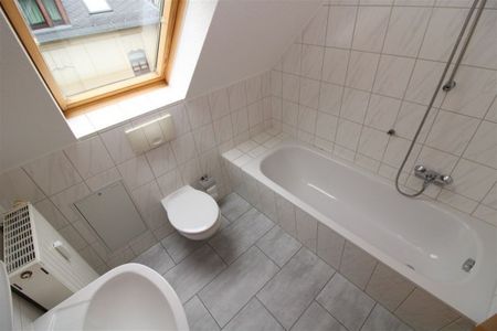 neu renovierte, gemütliche 2 Raum Wohnung mit Balkon - Photo 3