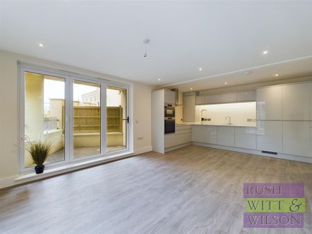 2 Bed Apartment - Garden - Photo 4