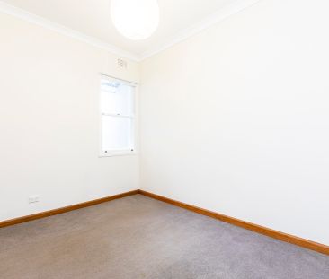 38 Rochford Street, Erskineville NSW 2043 - House For Rent | Domain - Photo 3