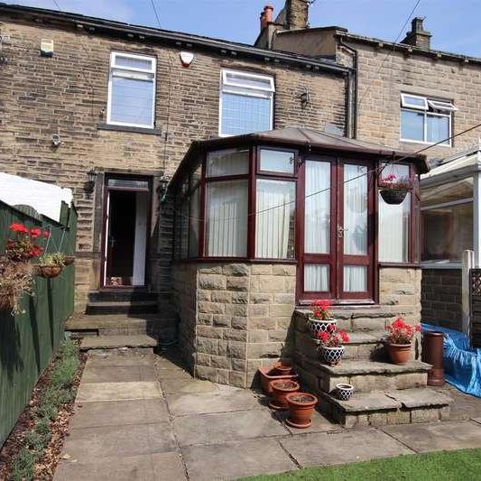 Moorside Road, Eccleshill, BD2 - Photo 1