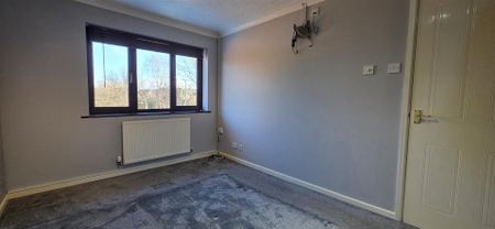 The Dales, Lower Bullingham, Hereford - Photo 2