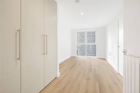 2 Banks Road, London, SE3 - Photo 5