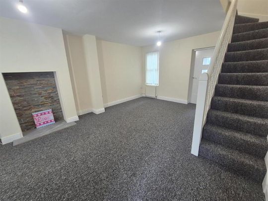 173 South Street, Newtownards, BT23 4JY - Photo 1