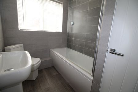 2 Bed Student Accommodation - Photo 5