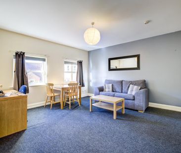 2 bedroom flat to rent - Photo 3