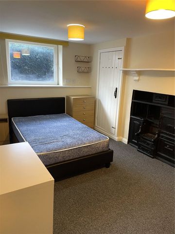 3 Woodthorpe Terrace, Huddersfield, HD1 - Photo 5