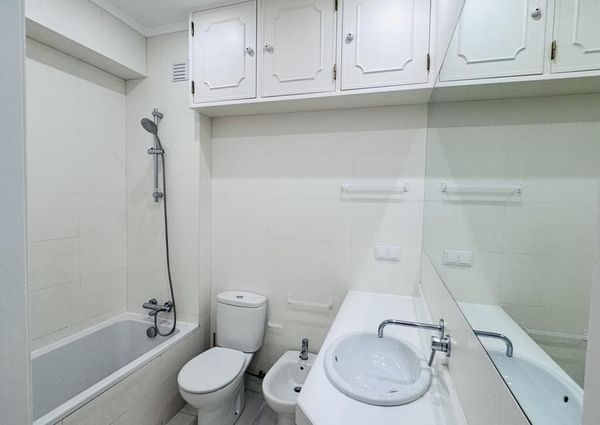 3 Bedroom Apartment with a view, Estrela, Lisboa