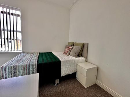 5 bedroom house share to rent - Photo 3