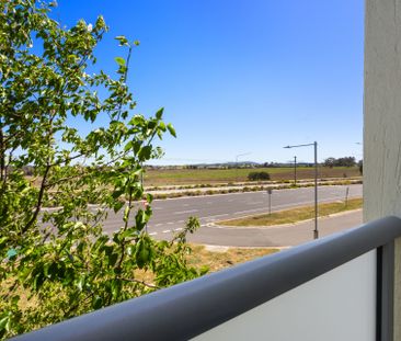 27/84 Kings Canyon Street, Harrison ACT 2914 - Townhouse For Rent |... - Photo 5