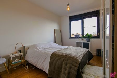 Charmant appartement met 2 grote slaapkamers - Photo 3