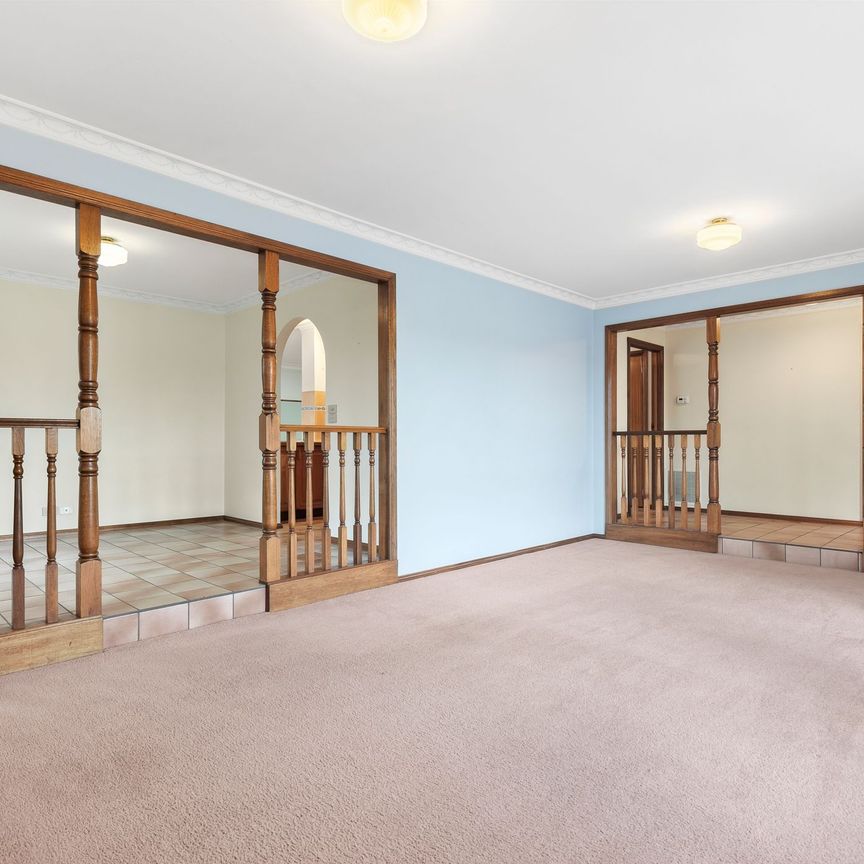 Solid Brick, Four Bedroom, Two Living, Two Bathroom Family Home - Photo 1