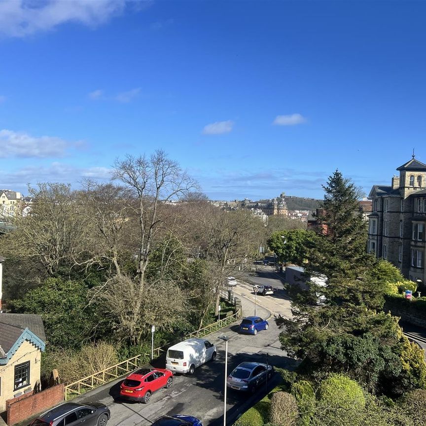 Cambridge Terrace, Scarborough - Photo 1