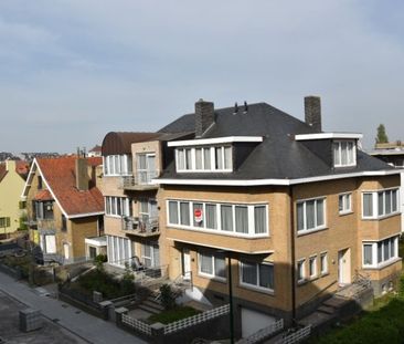 Ongemeubeld woonappartement nabij markt in De Panne - Photo 5