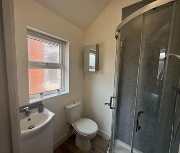 1 bedroom in a house share to rent - Photo 6