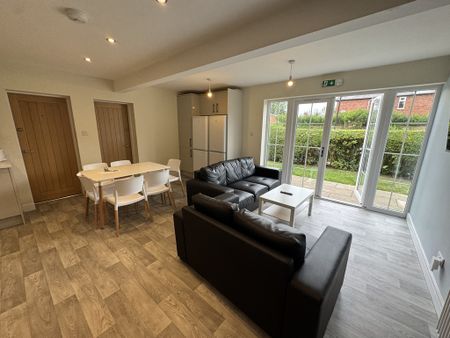 Melrosegate, Heworth - P1063 - Photo 4