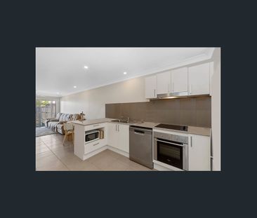 Charming 3-Bedroom Rental House in Oonoonba – A Peaceful Retreat Aw... - Photo 3