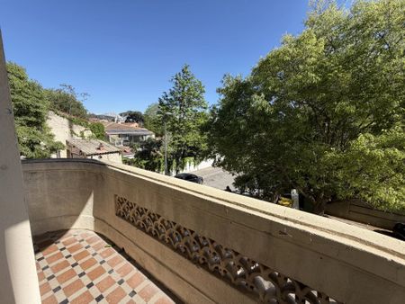 Location Appartement 2 pièces 47m² AIX EN PROVENCE 90ème - Photo 4