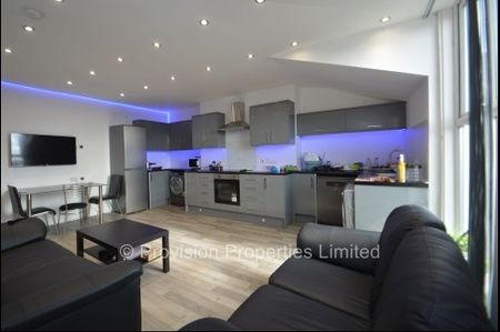 4 Bedroom Flat 2 Bathrooms - Photo 3