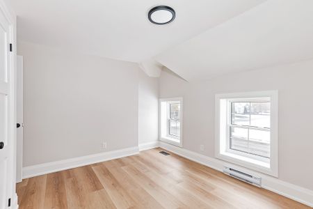 For Lease - 363 Sixth Street, Collingwood, Ontario - Photo 3