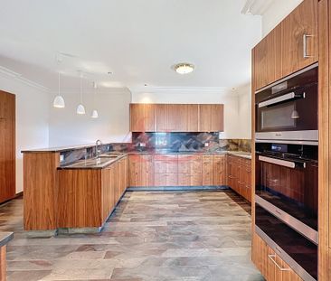 Appartement d'exception de 5,5 pièces avec vue imprenable sur le lac - Photo 1