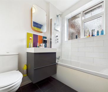 2 bedroom bungalow to rent - Photo 3