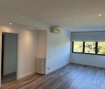 3 room luxury Apartment for rent in Madrid, Spain - Photo 5