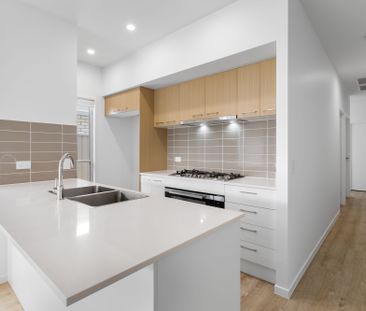 Modern Living in Prime Griffin Location - Photo 4