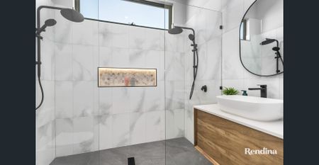 STYLISH LIFESTYLE ENTERTAINER - Photo 5