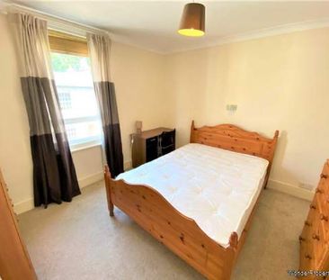 2 bedroom property to rent in Canterbury - Photo 3