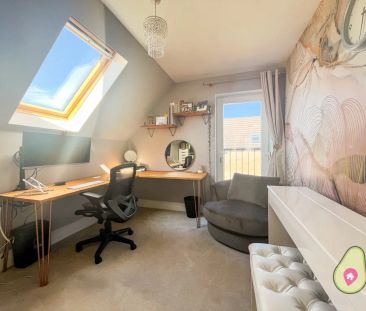 4 bed detached house to rent in Lysander Drive, Bracknell, Berkshir... - Photo 5