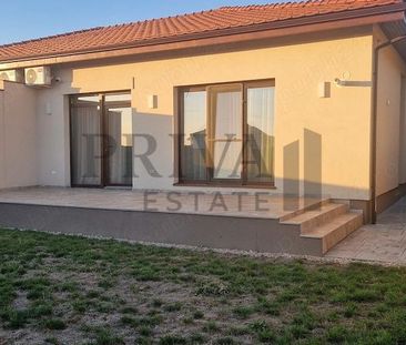 Duplex modern, 4 camere, 2 bai, teren 320 mp, Belvedere Dumbravita - Photo 5