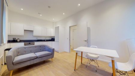 1 bedroom flat to rent - Photo 2