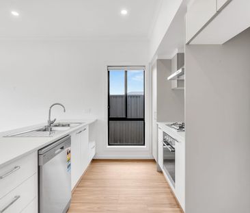Great Family Home - Photo 6
