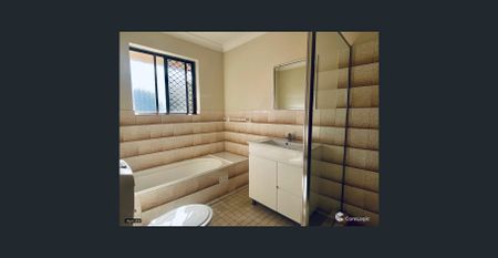 Stylish & Spacious 2 Bedrooms Apartment ! - Photo 4