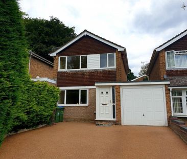 3 bedroom detached house to rent - Photo 5