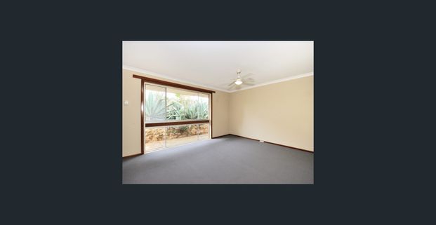 PARMELIA 4 X 1 FAMILY HOME FOR LEASE - Photo 1