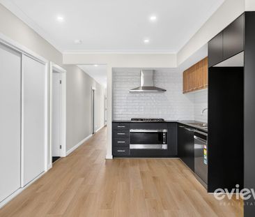 Modern 3 Bedroom Home in Mambourin! - Photo 4