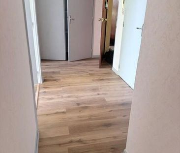 Location Appartement 3 pièces 61m² ST HERBLAIN 44800 - Photo 4