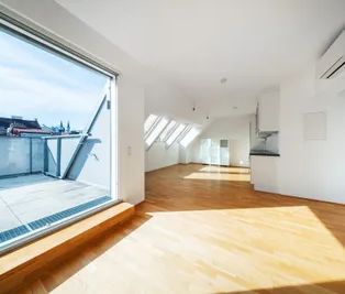 SONNIGER DACHGESCHOSSTRAUM - Klimatisierte DG-Wohnung mit 3 Zimmern und 2 Terrassen - Photo 3