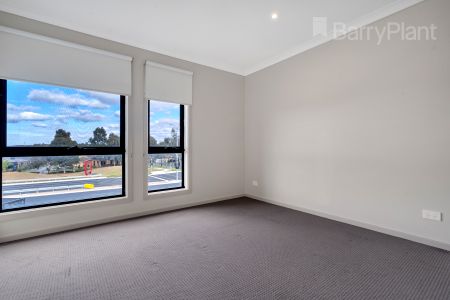 Prime Location!! - Photo 3