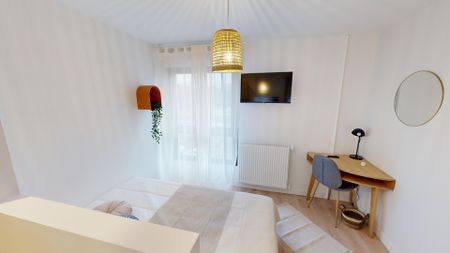 ODILON R Roommate 4 Bedrooms at Bordeaux - Talence - Photo 2