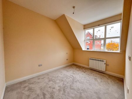 3 bedroom terraced house to rent - Photo 5