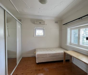 North Willoughby - Photo 5