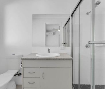 8 Filey Court, Berrinba QLD 4117 - House For Rent - $695 | Domain - Photo 4