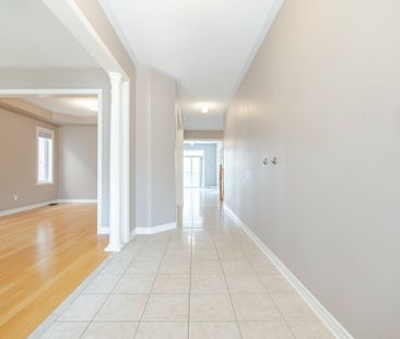 For Lease - 422 Hidden Trail, Oakville, Ontario - Photo 5