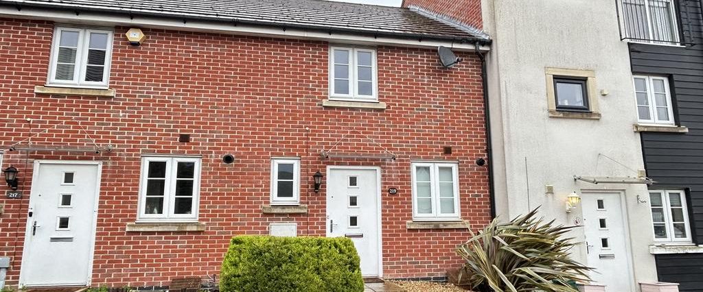 2 bedroom house to rent - Photo 1