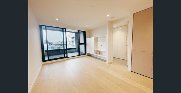 2B2B1C Luxury Apartment in the Edge of CBD - Photo 1