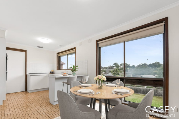 10 Exell Drive, Dandenong North - Photo 1