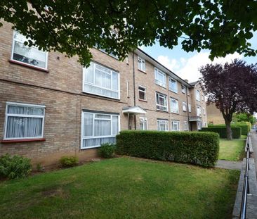 2 bedroom flat - Photo 5