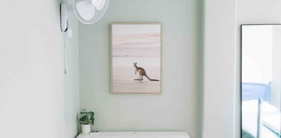 Single Room With Shared Bathroom - Photo 2